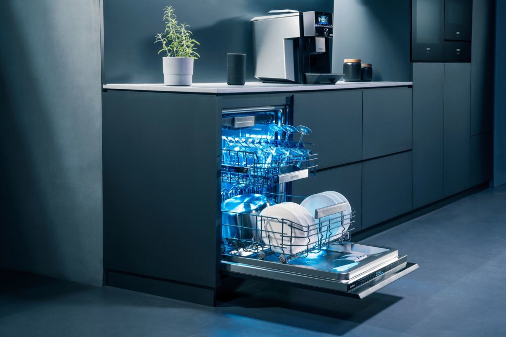 Mit mediola erweiterst du deine smarten Hausgeräte einfach und schnell zu einem vollvernetzten Smart Home